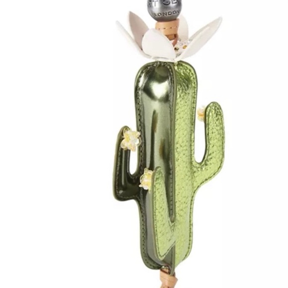 Stylish  Cactas Kurt Geiger Bag Charm Nwt - Picture 4 of 6